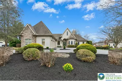 951 W Macada Road, Hanover Twp, PA 18017 - Photo 1