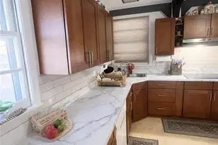 110 Chestnut St, Slatington Boro, PA 18080 - Photo 17