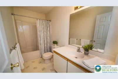 4655 Cheryl Drive, Hanover Twp, PA 18017 - Photo 5