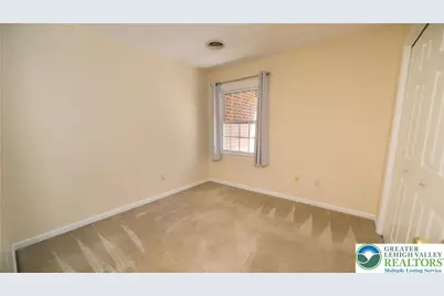 4655 Cheryl Drive, Hanover Twp, PA 18017 - Photo 17