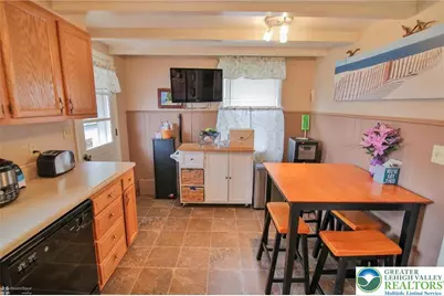 2238 2nd Street, Wilson Boro, PA 18042 - Photo 9