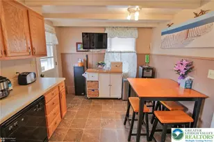 2238 2nd St, Wilson Boro, PA 18042 - Photo 9