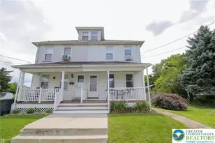 2238 2nd St, Wilson Boro, PA 18042 - Photo 1