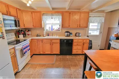 2238 2nd Street, Wilson Boro, PA 18042 - Photo 7