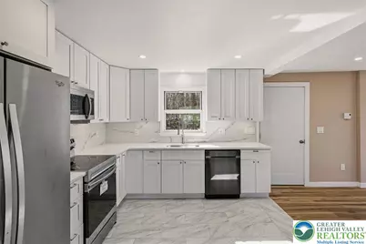 211 Geese Court, Bushkill, PA 18324 - Photo 9