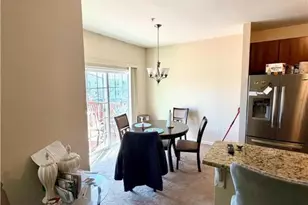 244 Milkweed Dr, Upper Macungie Township, PA 18104 - Photo 7