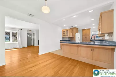 359 Milton Street, Easton, PA 18042 - Photo 7