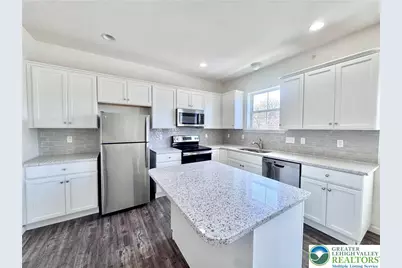 315 E Stone Alley #3, Alburtis Boro, PA 18011 - Photo 5