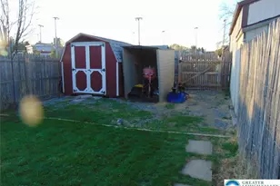 21 Smith St, Topton, PA 19562 - Photo 5