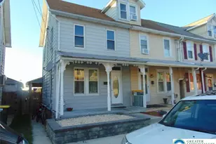 21 Smith St, Topton, PA 19562 - Photo 1