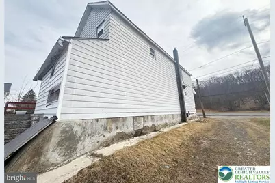 863 Main Street, Hanover Township, PA 18706 - Photo 9