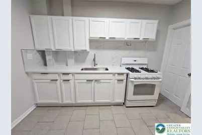 631 N New, Allentown City, PA 18102 - Photo 13