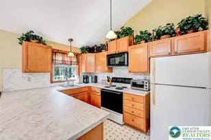 89 Thomas Ln, Penn Forrest, PA 18210 - Photo 15