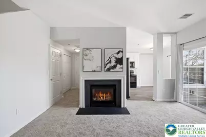 946 Nittany Court #C221, South Whitehall Township, PA 18104 - Photo 9