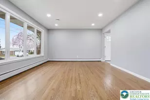 2218 2nd St, Wilson, PA 18042 - Photo 5