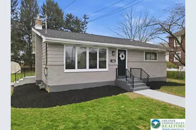 2218 2nd Street, Wilson, PA 18042 - Photo 1