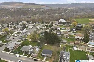 2218 2nd St, Wilson, PA 18042 - Photo 37