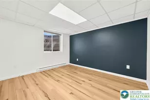 359 Milton St, Easton, PA 18042 - Photo 17