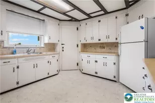 325 W Center St, Nazareth Boro, PA 18064 - Photo 15