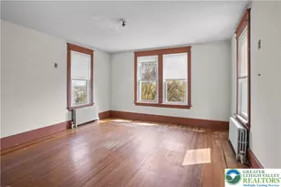 325 W Center St, Nazareth Boro, PA 18064 - Photo 23