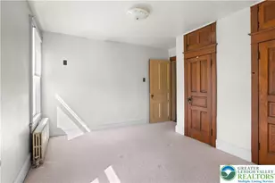 325 W Center St, Nazareth Boro, PA 18064 - Photo 25