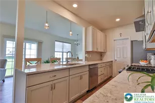 1658 Charley Ln, Bethlehem Township, PA 18020 - Photo 5