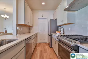 1658 Charley Ln, Bethlehem Township, PA 18020 - Photo 7