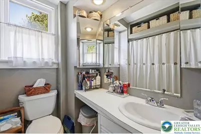 3225 S Front Street, Whitehall Township, PA 18052 - Photo 29