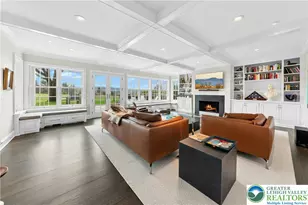 1584 Weyhill Cir, Lower Saucon Township, PA 18015 - Photo 7