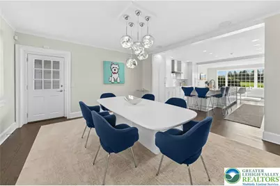 1584 Weyhill Circle, Lower Saucon Township, PA 18015 - Photo 9