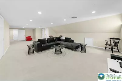1584 Weyhill Circle, Lower Saucon Township, PA 18015 - Photo 37