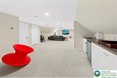 1584 Weyhill Circle, Lower Saucon Township, PA 18015 - Photo 35