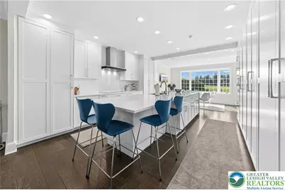 1584 Weyhill Circle, Lower Saucon Township, PA 18015 - Photo 11