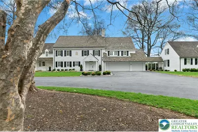 1584 Weyhill Circle, Lower Saucon Township, PA 18015 - Photo 1