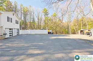 268 Turkey Ridge Dr, Polk Twp, PA 18058 - Photo 5