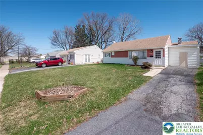 2824 Arcadia Avenue, Allentown City, PA 18103 - Photo 3