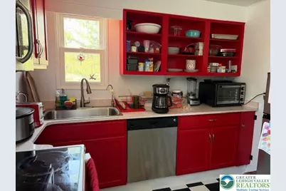 501 Pennsylvania Avenue, Portland, PA 18351 - Photo 39