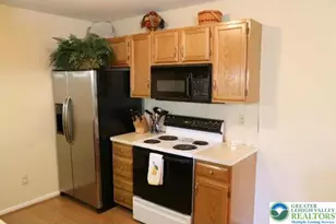 163 Lindfield Cir, Macungie Boro, PA 18062 - Photo 9