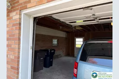 3320 Chaucer Lane, Hanover Twp, PA 18017 - Photo 29