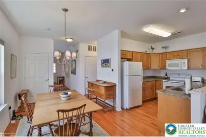 1521 Crest Park Court, Bethlehem, PA 18015 - Photo 5