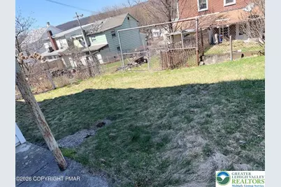 523 E Abbott Street, Lansford, PA 18232 - Photo 7