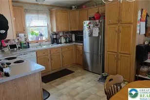 210 Autimn Ln, East Penn Twp, PA 18235 - Photo 5