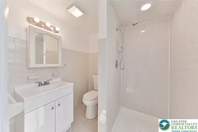 1130 Pembroke Road #2, Bethlehem City, PA 18017 - Photo 7