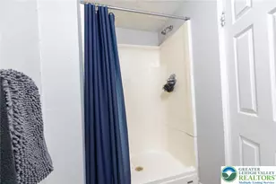 819 Spruce St, Easton, PA 18042 - Photo 9