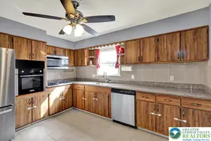 815 N 22nd, Allentown City, PA 18104 - Photo 5