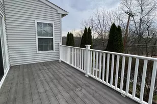 351 Hawthorne Ln, Whitehall Township, PA 18052 - Photo 5