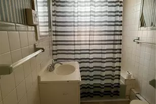 936 N 6th St, Allentown City, PA 18102 - Photo 7