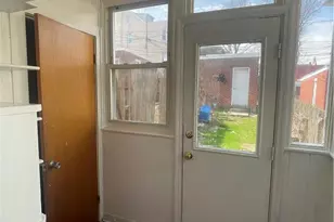 936 N 6th St, Allentown City, PA 18102 - Photo 5