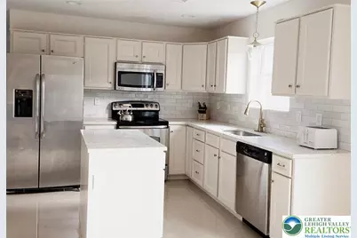 1214 Clover Road, Long Pond, PA 18334 - Photo 7