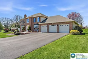 491 Magnolia Ln, Lower Nazareth Twp, PA 18064 - Photo 5